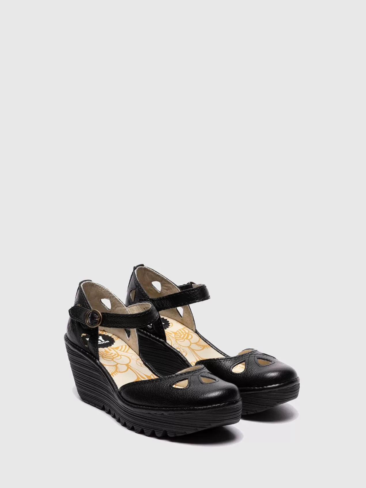 Online Wedge Sandals Yuna Black Women Sandals